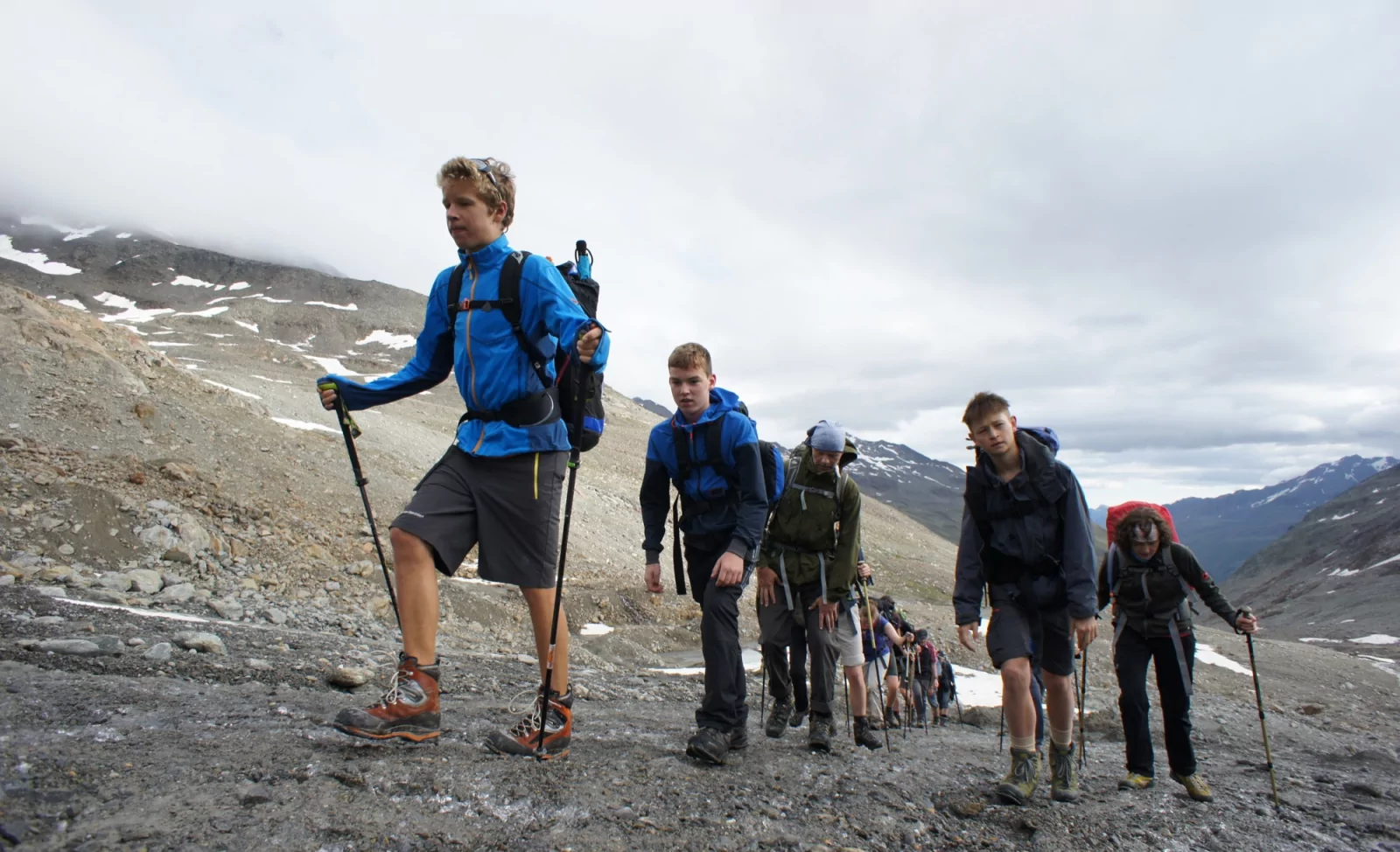 e5-oberstdorf-meran-familien-kinder-alpinschule-oberstdorf Ararat, höchster Berg der Türkei, bedeckt mit Schnee